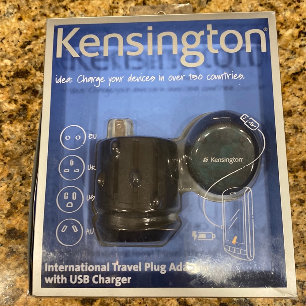International Travel Plug Adapter w/USB Charger NEW